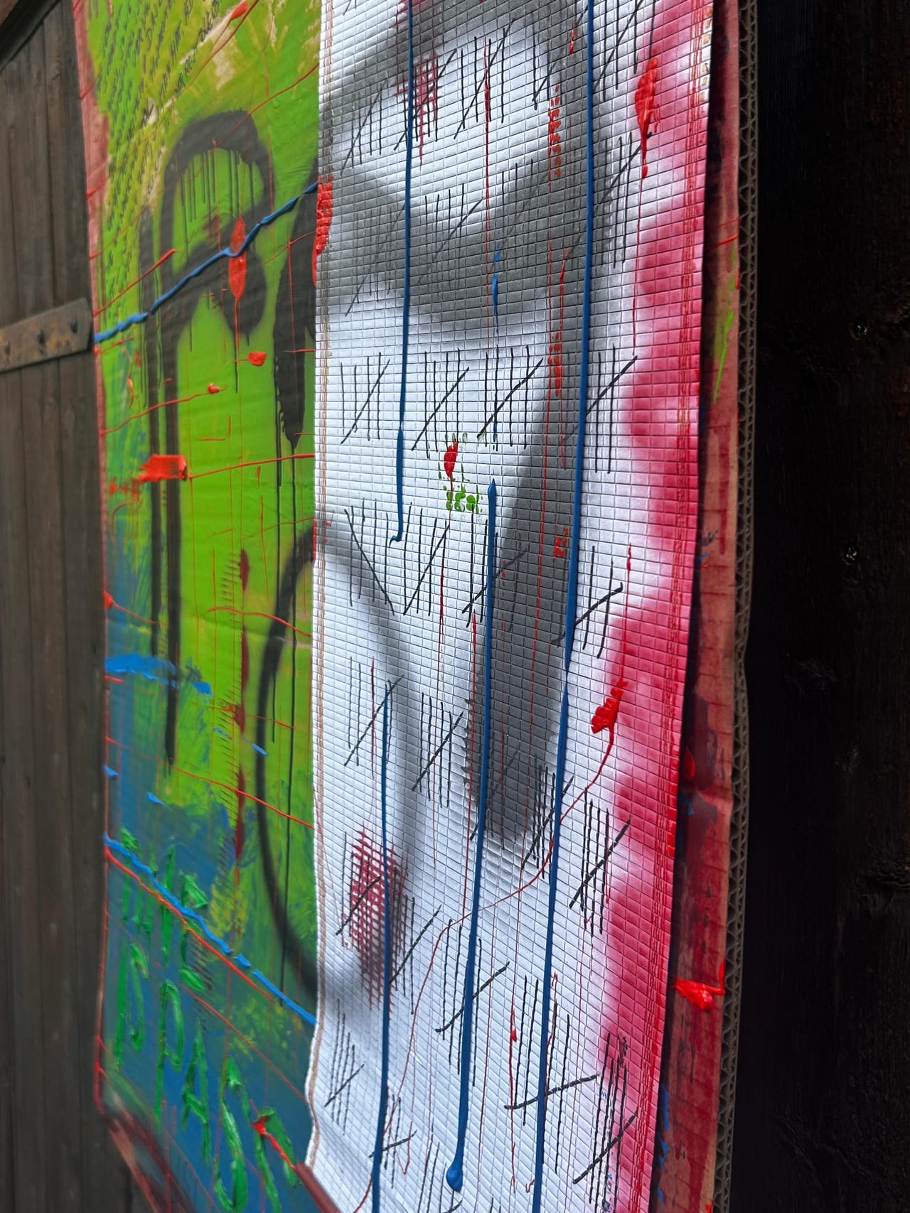 Detail · angled side, tally marks and drips